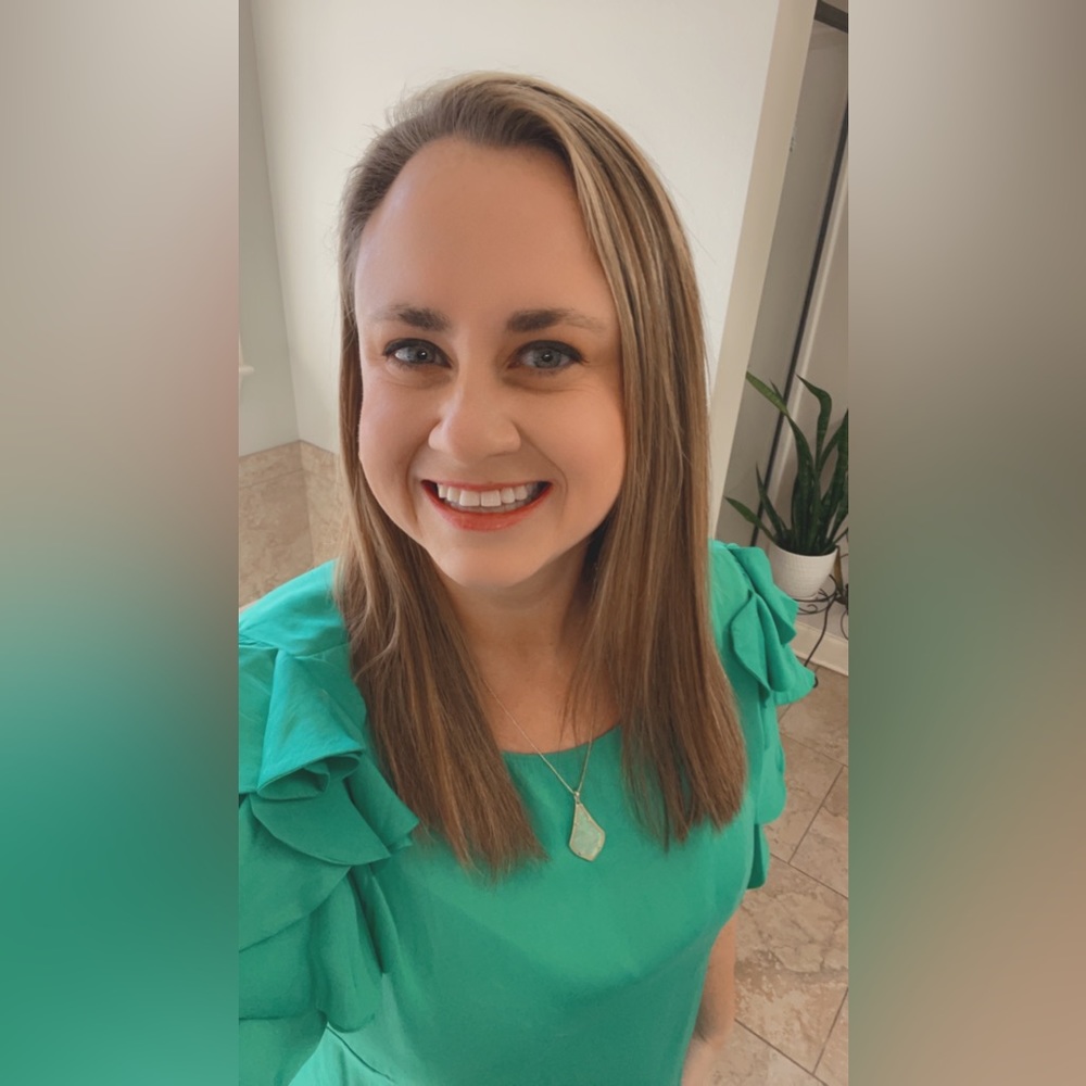 Meet your Posher, Brittney